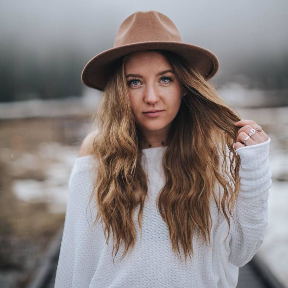 Meet your Posher, Catherine